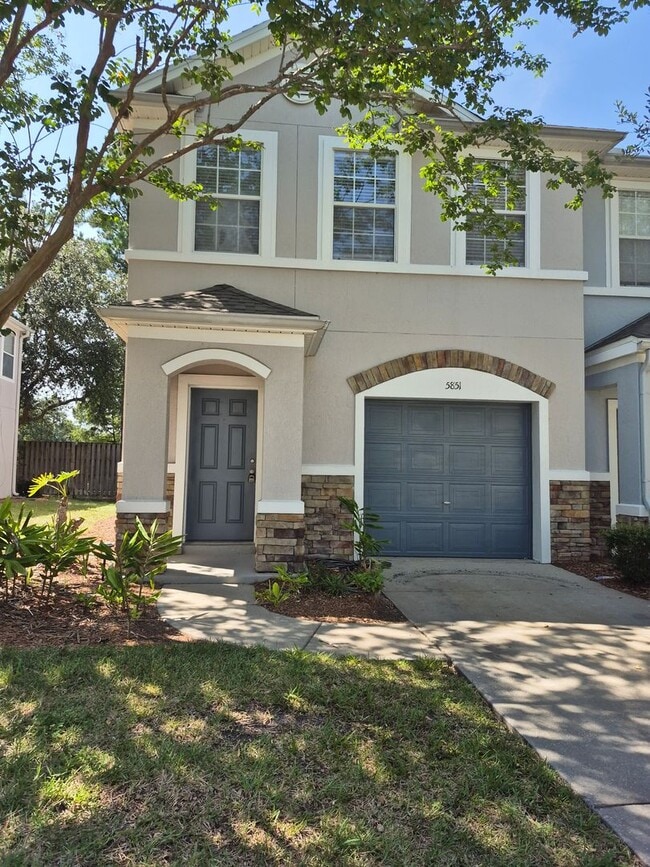 Building Photo - Welcome home