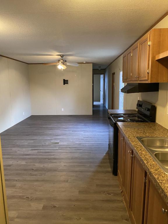 Photo - 4005 Hilltop Dr