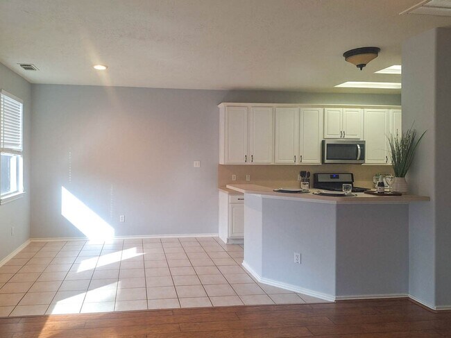 Photo - 27 Summer Haze Cir