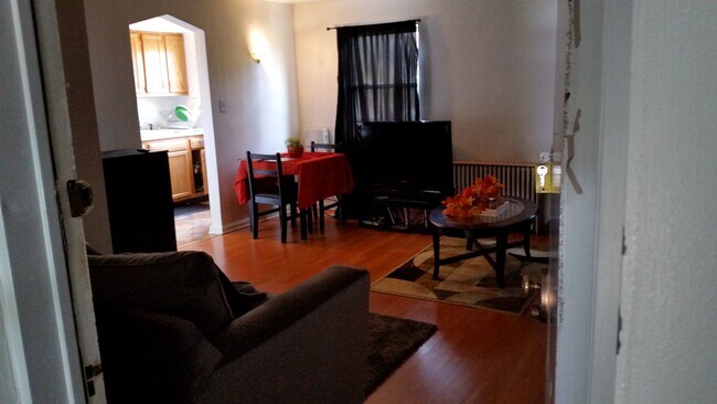 Photo - 1511 McFarland Rd Unit 4