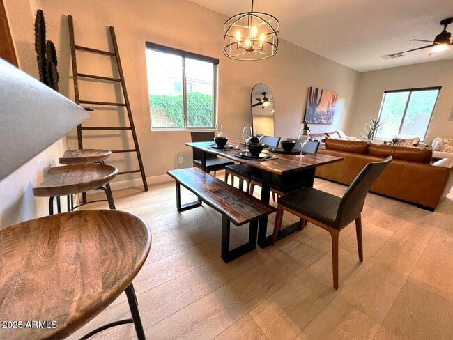 Photo - 6119 E Knolls Way N