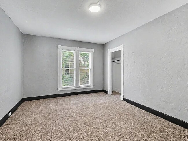 Photo - 710 Wheaton Ave Unit #2