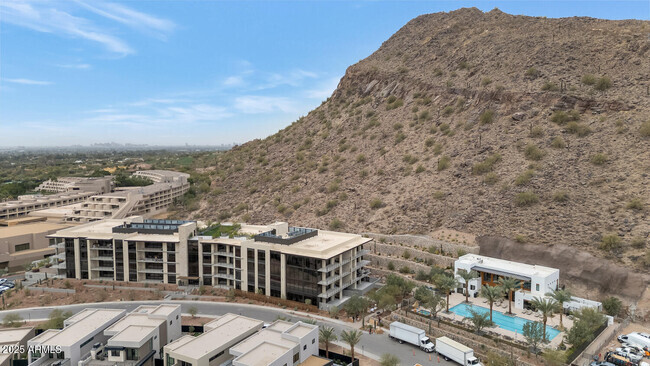 Building Photo - 6302 E Camelback Rd Unit B203 Rental