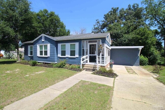 Photo - 315 Flannan Rd