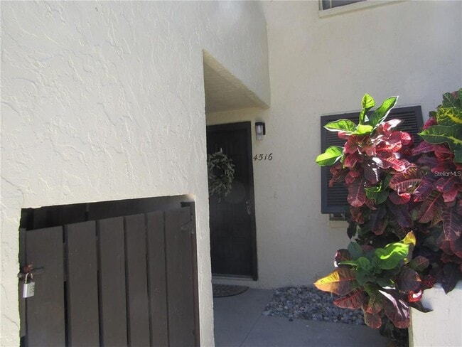 4516 Longwater Chase Unidad 29