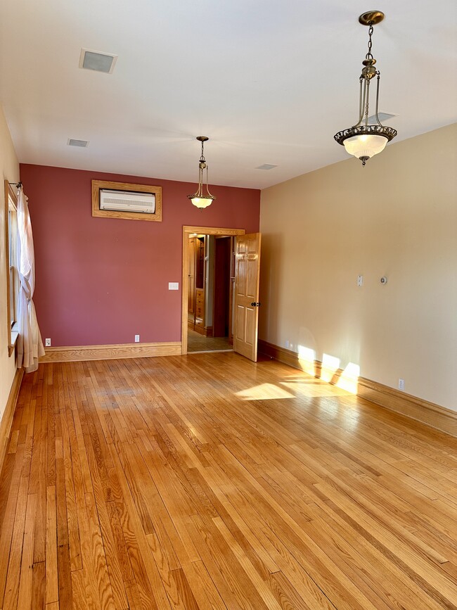 Photo - 1101 Cleveland Ave S Unidad Main Floor
