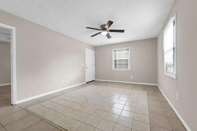 Photo - 1BD/1BA Apartment off Curry Ford in Henley Park Apartments! Unit P1: Henley Park #5113-1