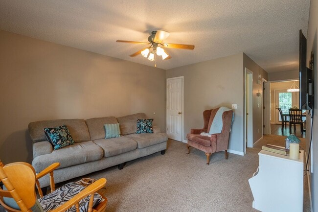 Photo - 251 Hunter Hills Cir Unit 2