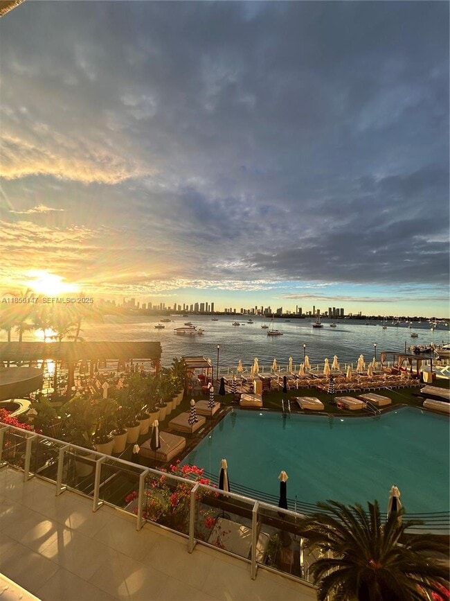 Photo - 1100 West Ave Unit 322