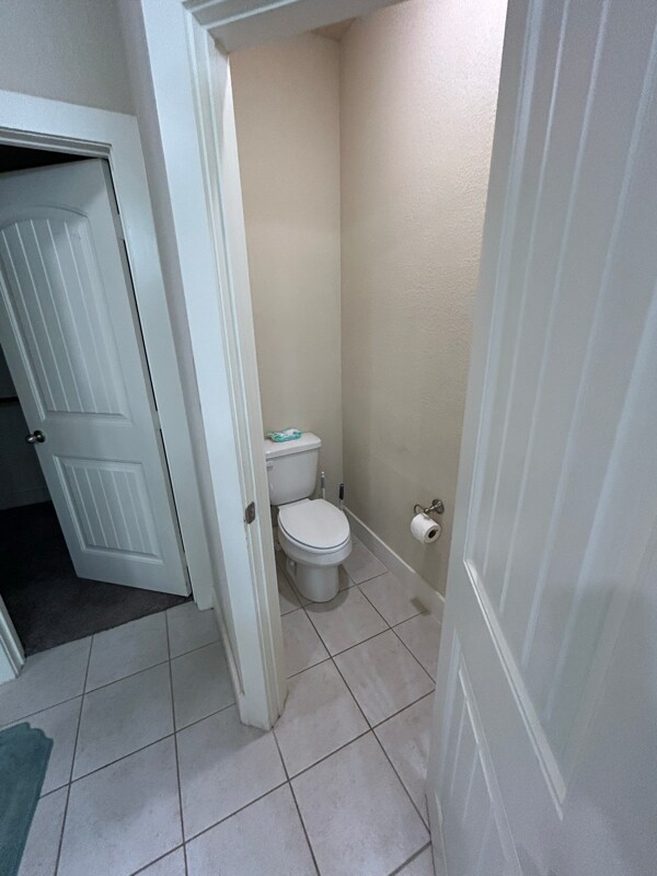 Photo - 1013 Larch Ln