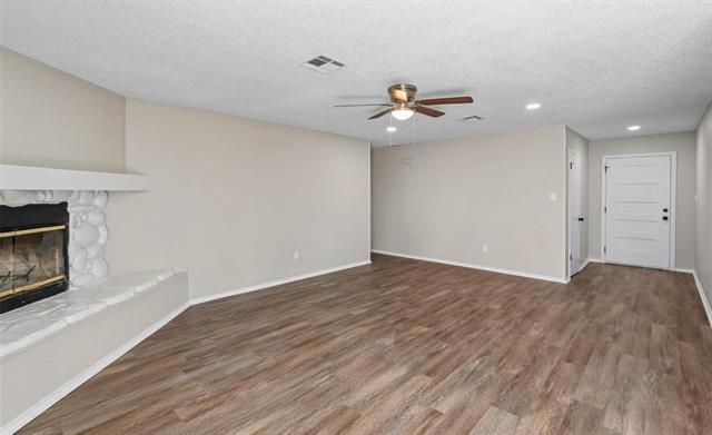 Photo - 1505 W Collin St