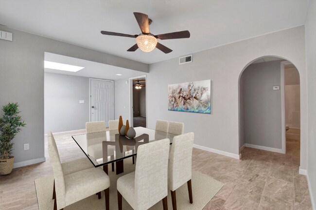 Photo - 2515 E Villa Maria Dr