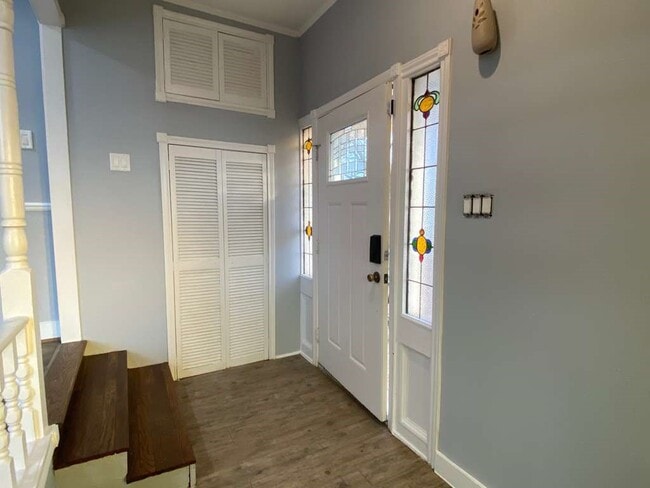 Photo - 204 E Houston St Unidad A