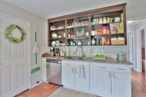 Photo - New Price! Beautiful 3 Bedroom home in des...