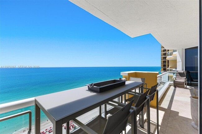 Photo - 17875 Collins Ave Unit 2402