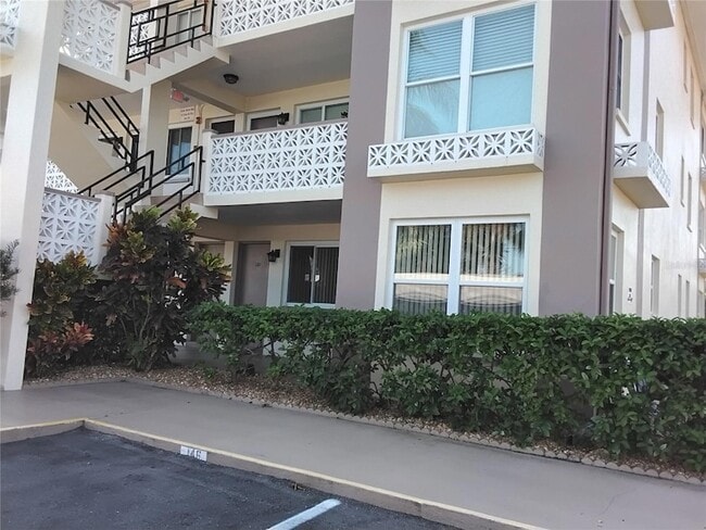 Building Photo - 1235 S Highland Ave Unit 1101 Rental
