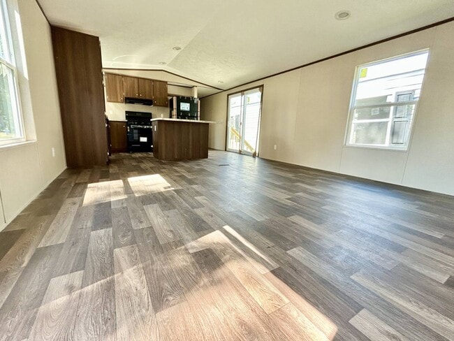 Photo - 197 Arkadelphia Rd