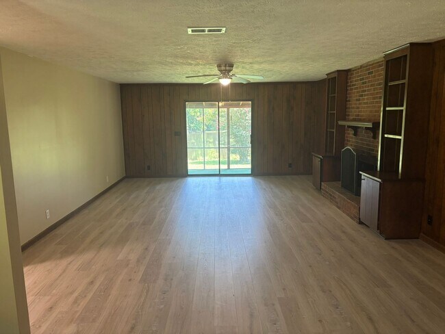 41 Mallard Ln