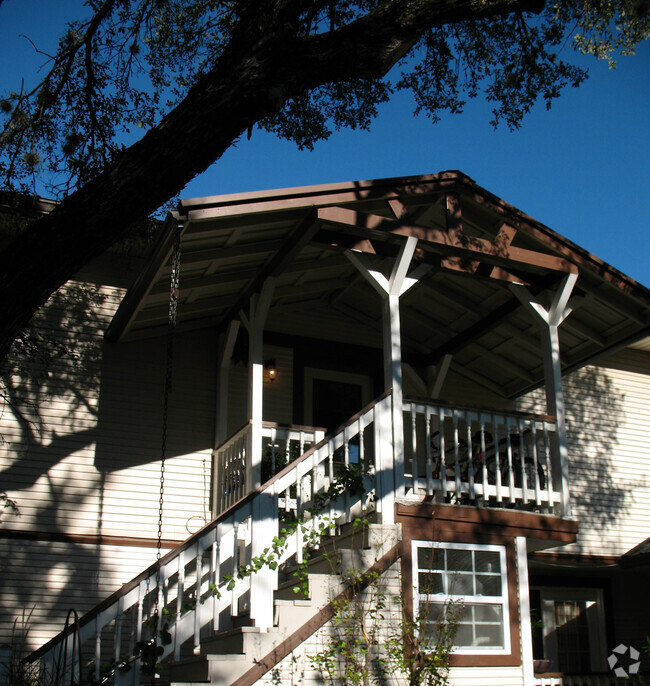 Building Photo - 607 Upson St Unit A Rental