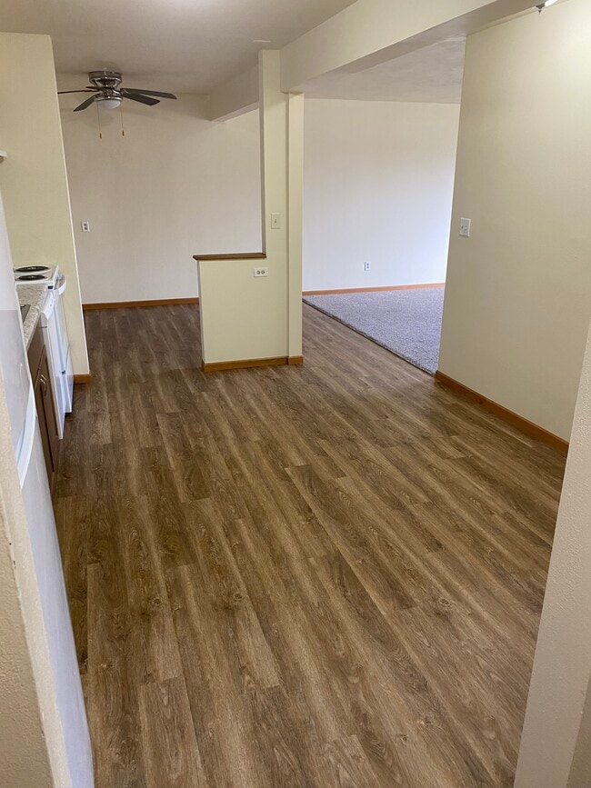 Photo - Arrowhead Pointe Apartments