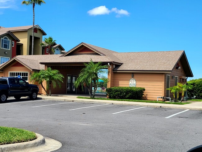 Photo - 2216 Grand Cayman Ct