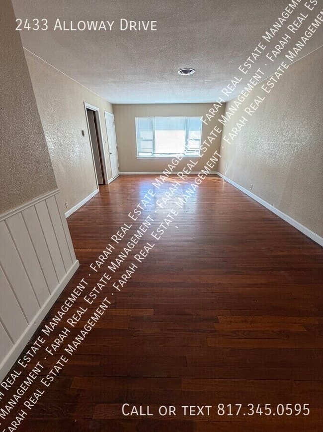 Photo - 2433 Alloway Dr