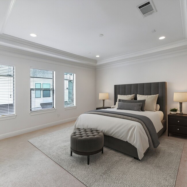 Photo - 1525 Johnson St