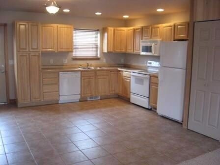 Photo - 96 10th St Unit 96A10