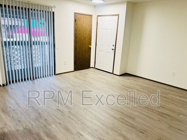 Photo - 16006 34th Ave S Unit #3