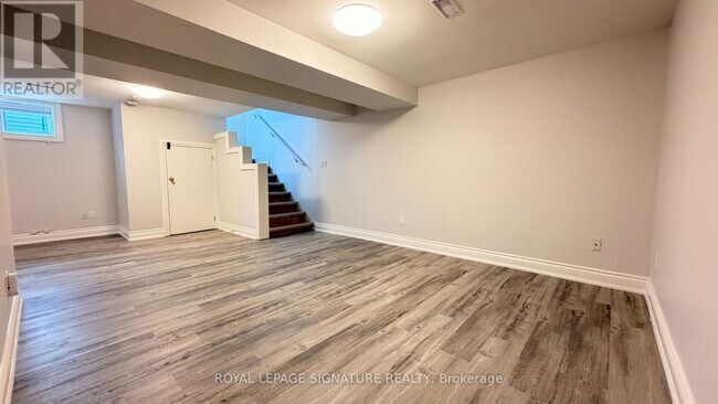 Photo - 1980 Liverpool Rd