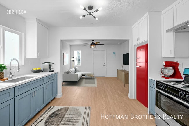 Photo - 5926 S Hoover St Unidad 3/4