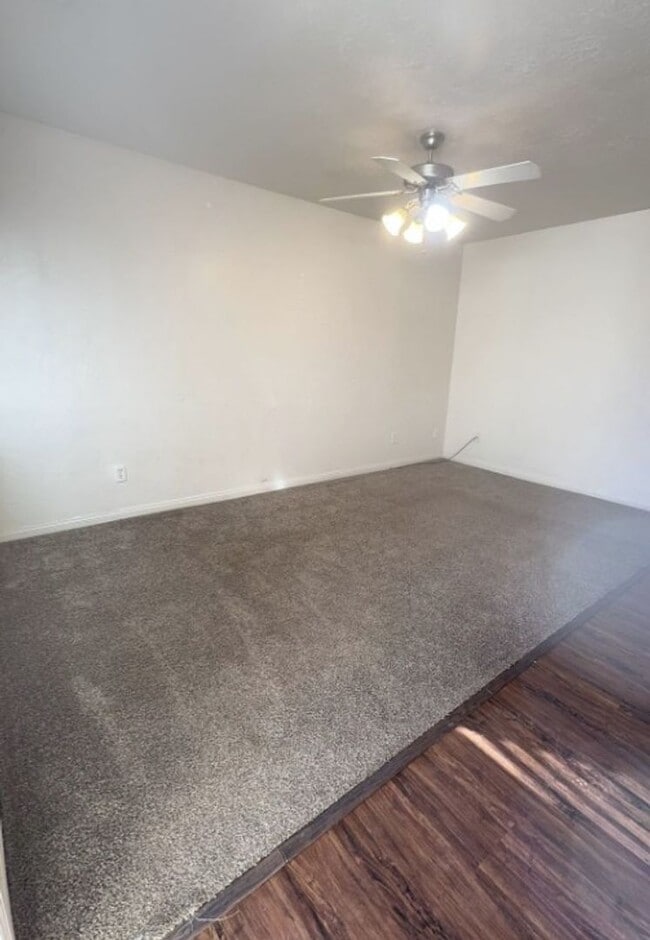 Photo - 4281 Wagon Wheel Dr E