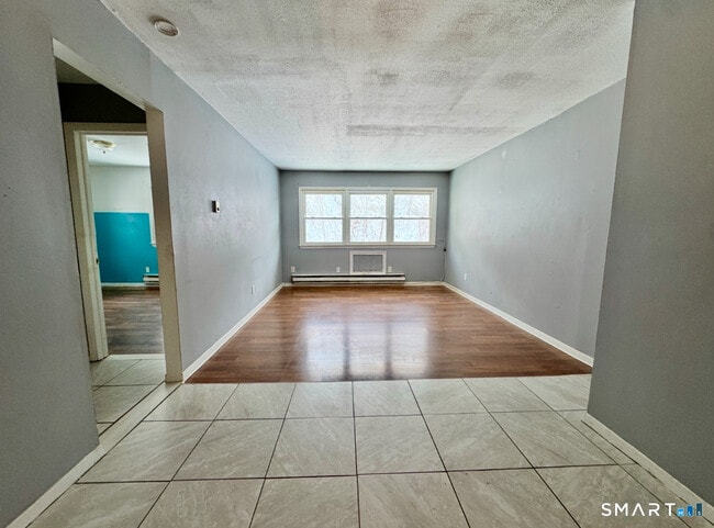 Photo - 65 Donna Dr Unit C4