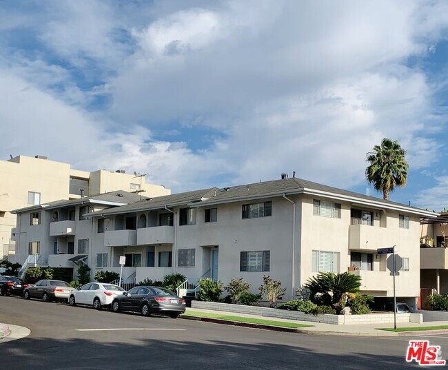 Building Photo - 11520 Wyoming Ave Unit 1 Rental