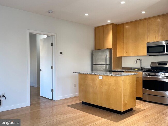 Photo - 190 Witherspoon St Unit A