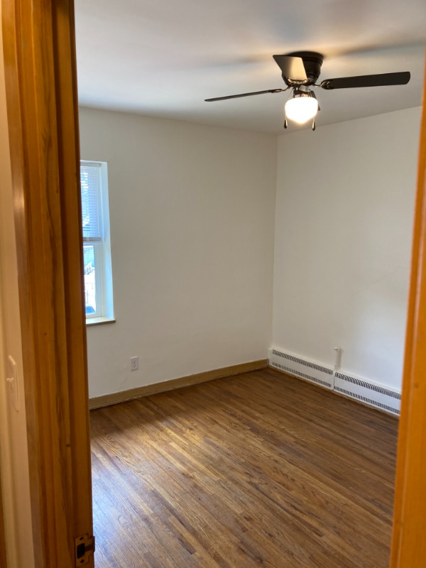 Photo - 408 6th St SW Unit 9