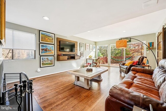 Photo - 7614 Carteret Rd