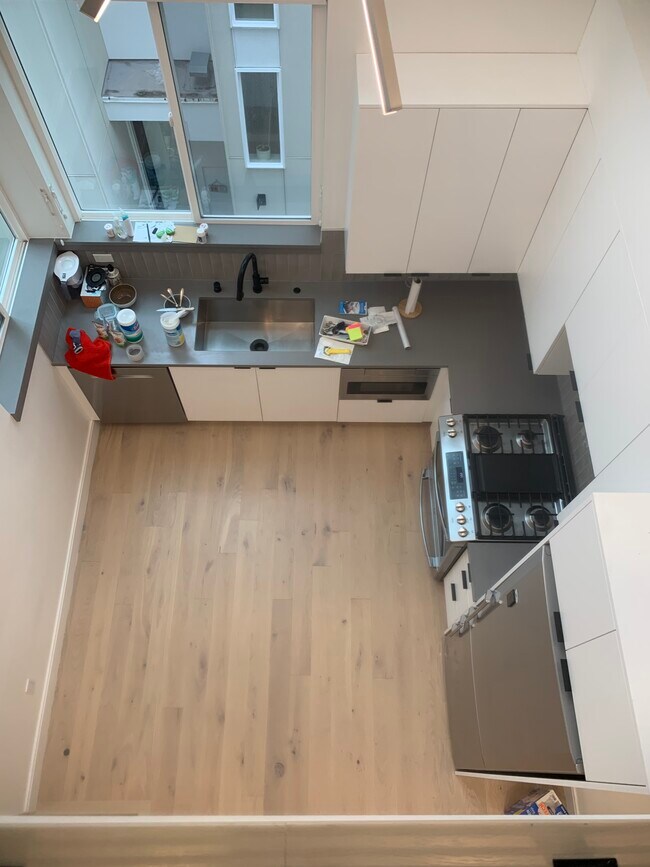 kitvhen - 805 Taylor Ave N