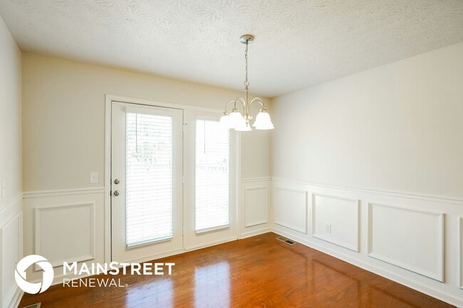 Photo - 145 Summerlin Dr