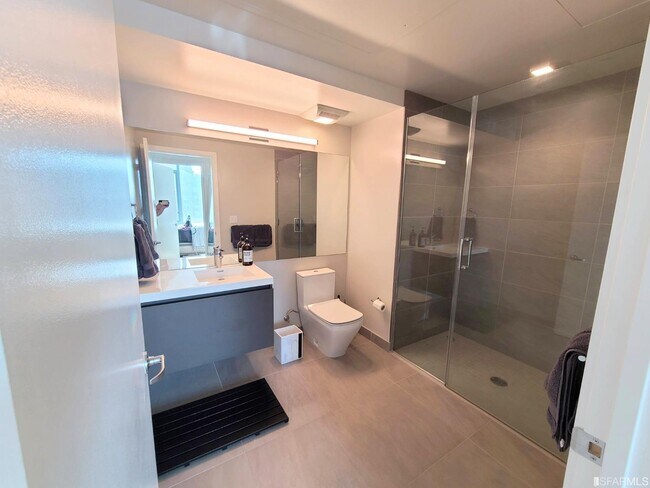 Photo - 1545 Pine St