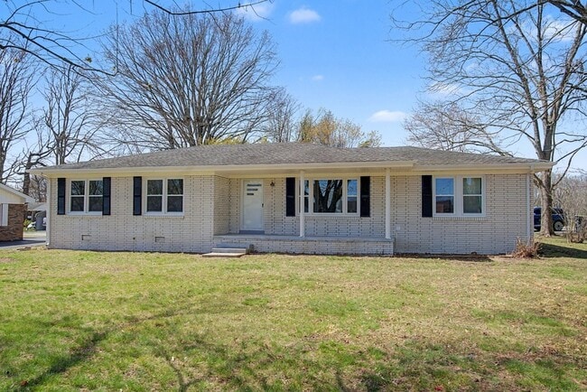 Building Photo - 521 Greenwood Dr