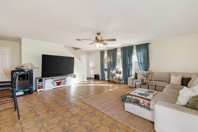 Photo - 3326 Zephyr Glen Way