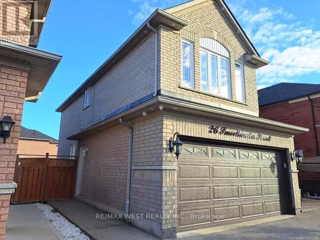 Photo - 26 Smoothwater St