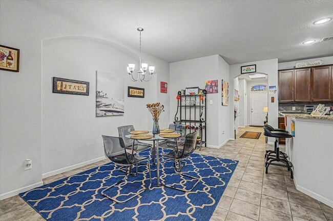 Photo - 16534 Twinwalker Drive