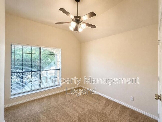 304 Blythe Bridge Dr