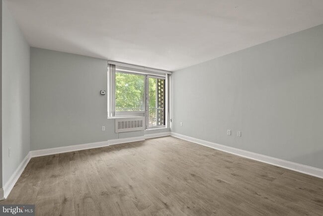 Building Photo - 800 4th St SW Unit N325