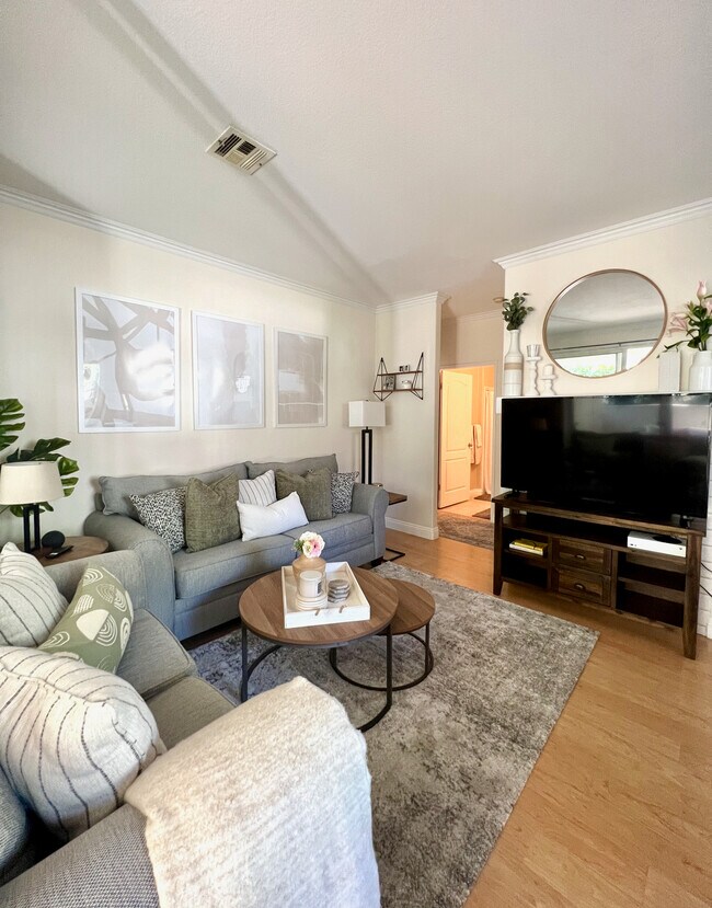 Photo - 3621 Bernwood Pl Unit 105