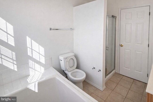 Photo - 43 Bank Spring Ct