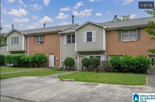 Building Photo - 218 Carl Nichols Dr