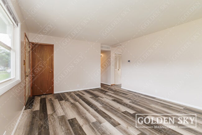 Photo - 3129 S Opechee Dr